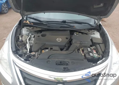 2015 Nissan Altima 2.5 S z USA, uszkodzony, nr VIN 1N4AL3AP9FC175319